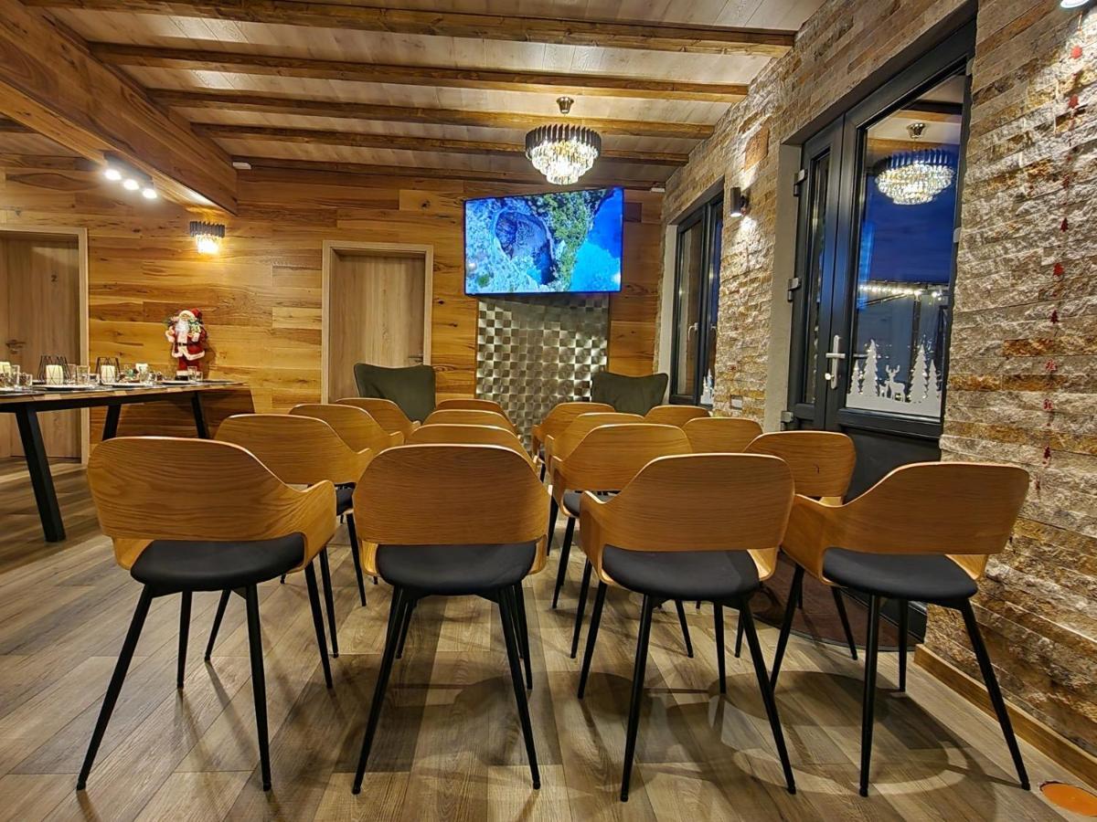 Cabana Supporter -Supporter Chalet Порумбаку-де-Жос Екстер'єр фото